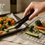 Come mantenere la croccantezza delle verdure cotte al forno? Il dettaglio nella preparazione che fa la differenza